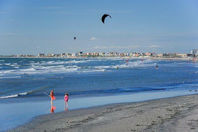 Venezia Beach Chioggia Bagian luar foto